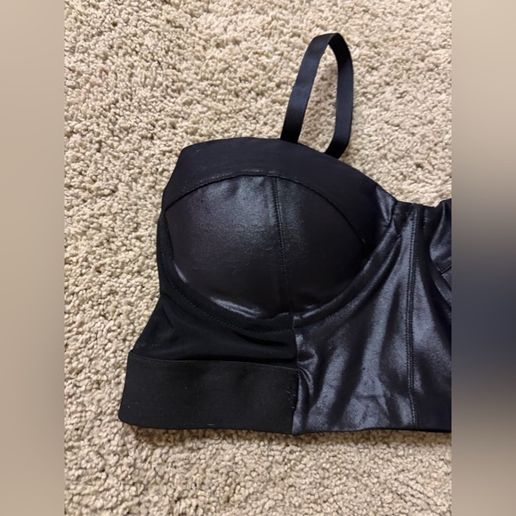 Bombshell Sportswear Gloss Collection Bra - Picture 3 of 6